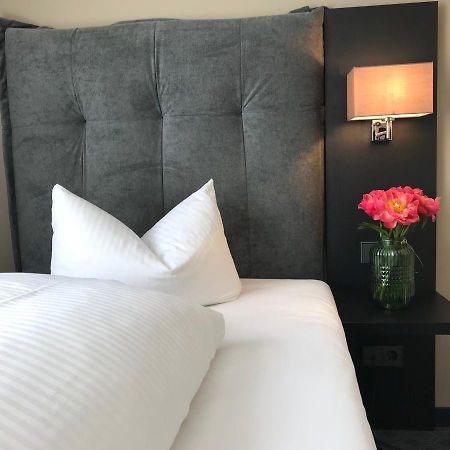 שטוטגרט Ross Hotel מראה חיצוני תמונה