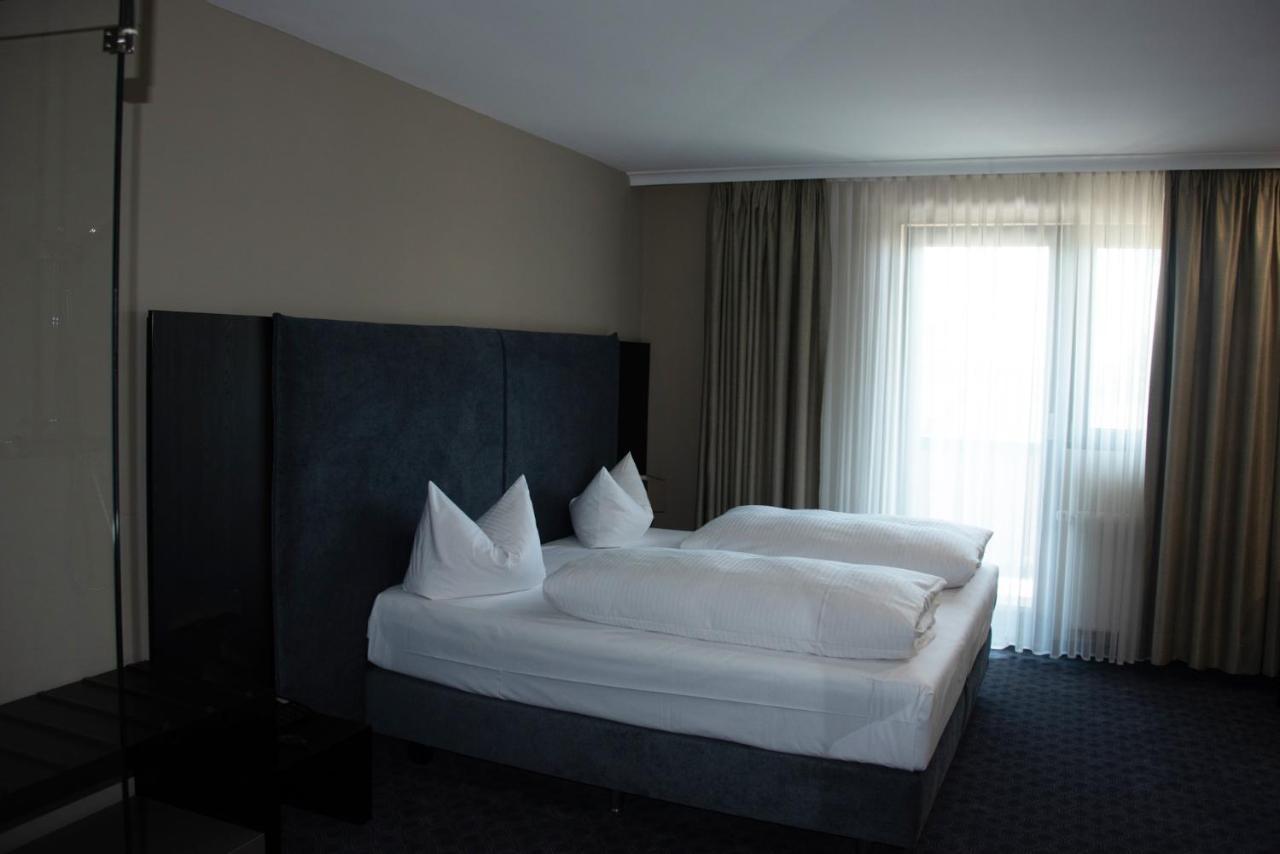שטוטגרט Ross Hotel מראה חיצוני תמונה